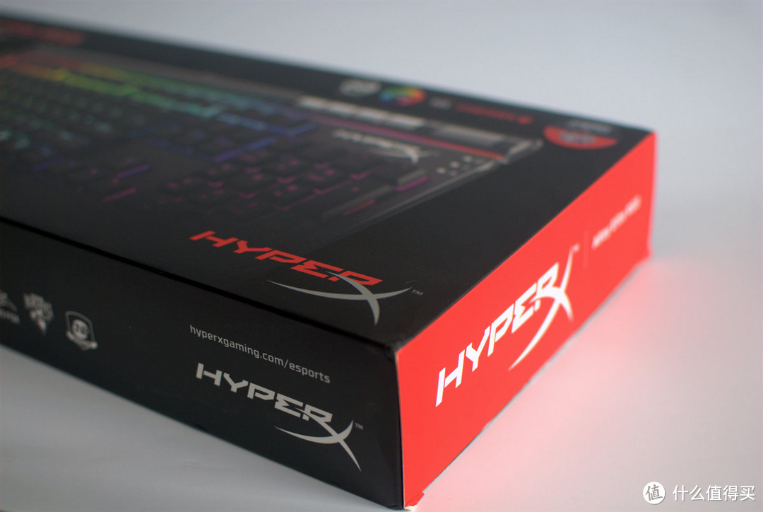 shera爸的拆解评测十九：HyperX阿洛伊精英版RGB机械键盘