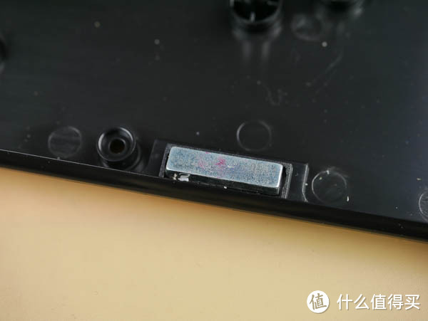 键盘中的“瑞士军刀” , TT X1 CHERRY RGB银轴 游戏键盘拆解评测
