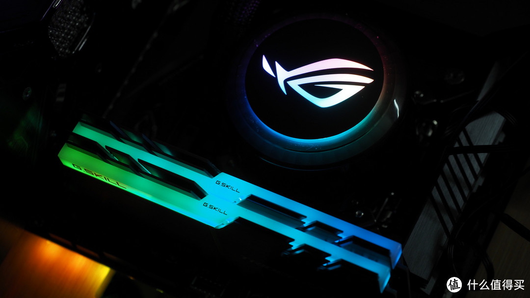 ROG STRIX Z390-I GAMING和Gskill 幻光戟DC内存开箱首测—终极强化小钢炮