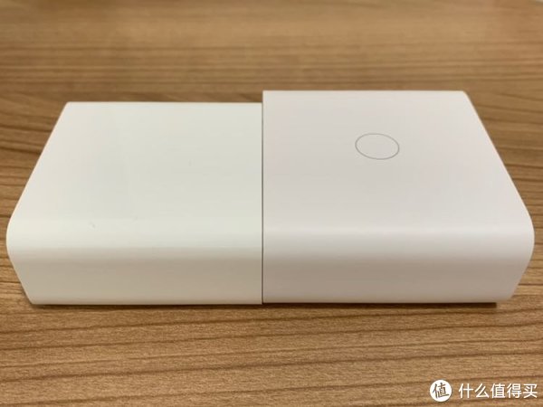 左：小米65w    右：紫米65w