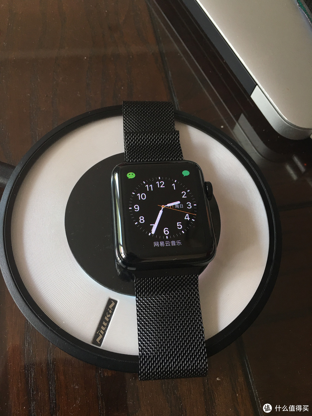 省钱利器—网易严选 Apple Watch无线磁力充电器