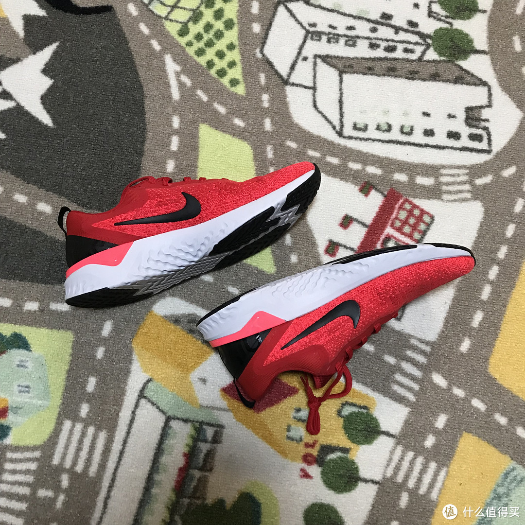 性价比无敌！脚感软弹！NIKE Odyssey