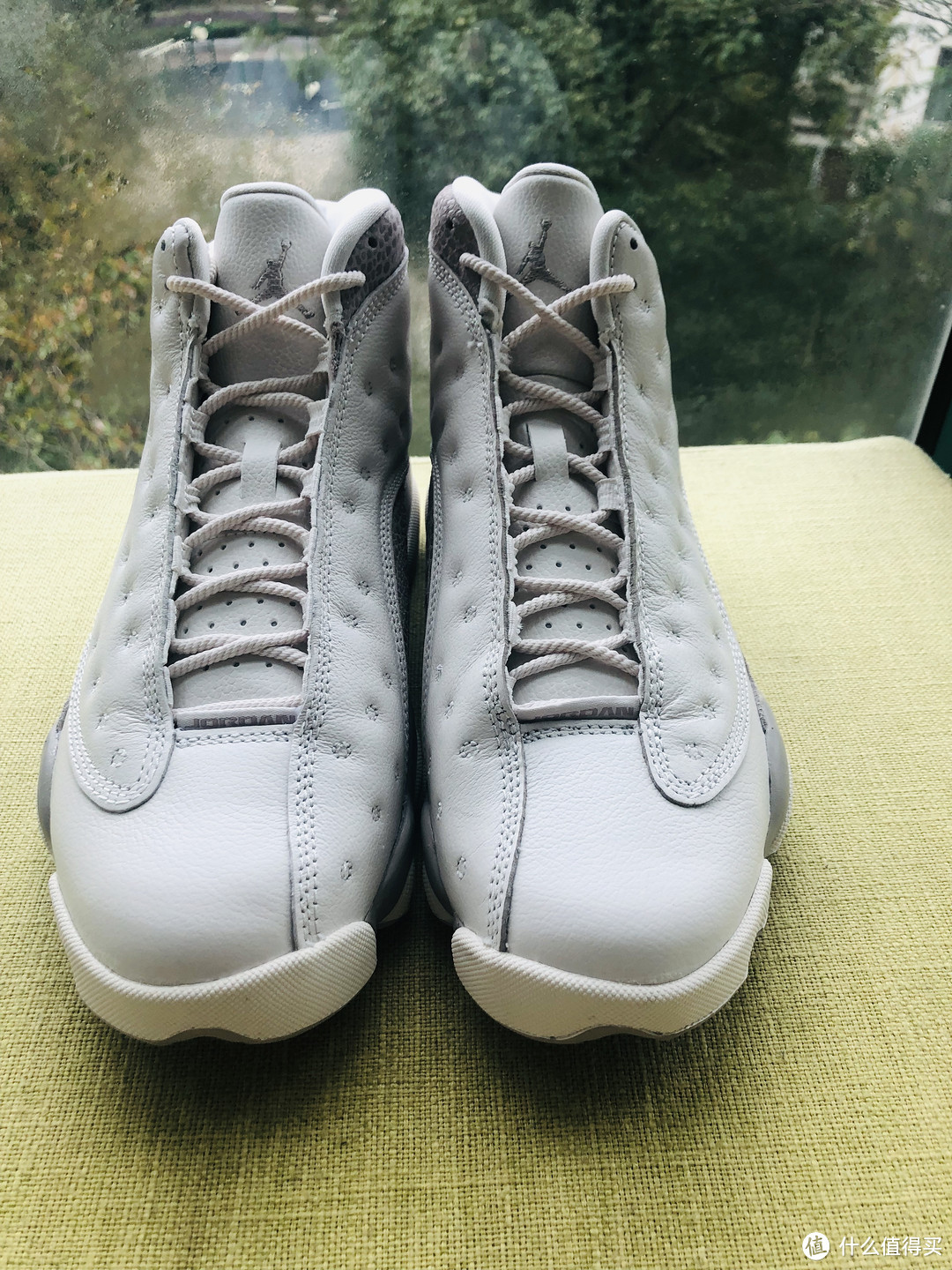 奢华质感，除了熊猫，还可以是巨蟒—Air Jordan 13 WMNS “Phantom”