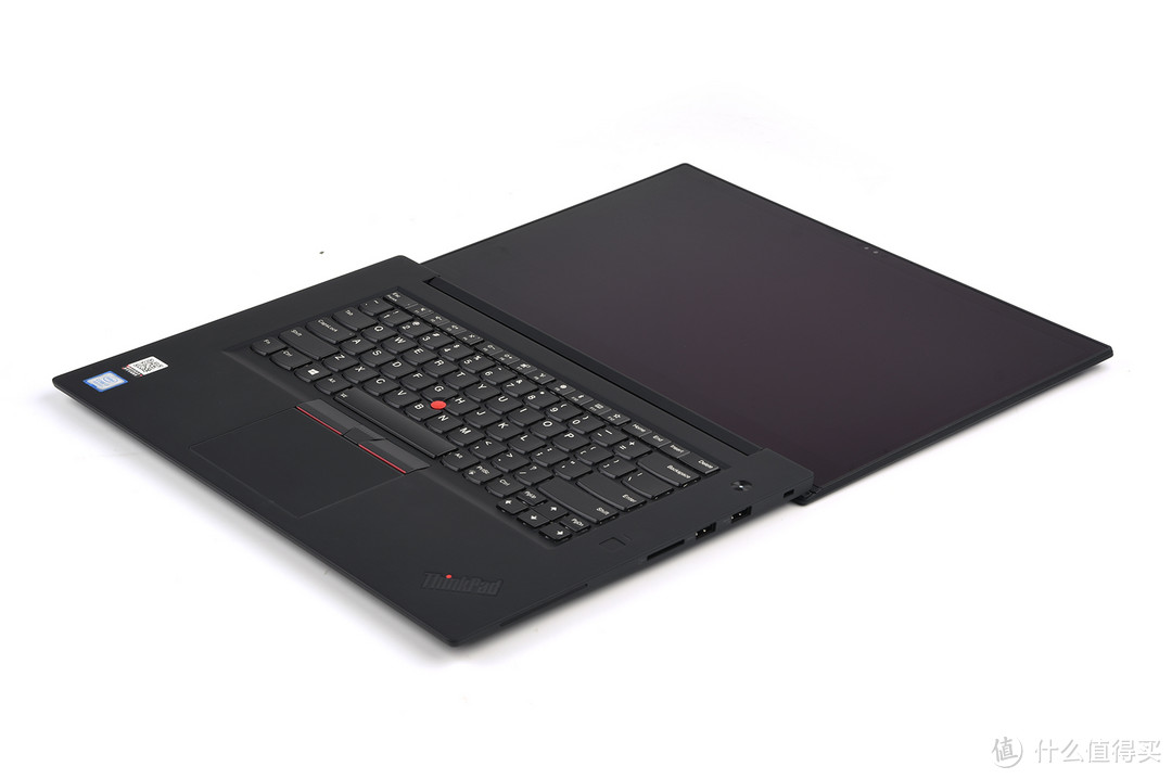 P系列灵魂附体？ThinkPad X1隐士(X1 Extreme)评测