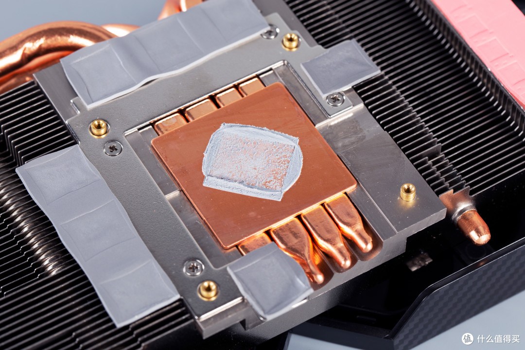 AMD发布12nm 新卡!XFX RX 590显卡首发评测