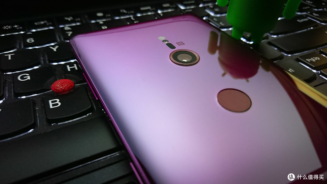 Xperia XZ3 一块波尔多红色的小镜子,百变,迷人!
