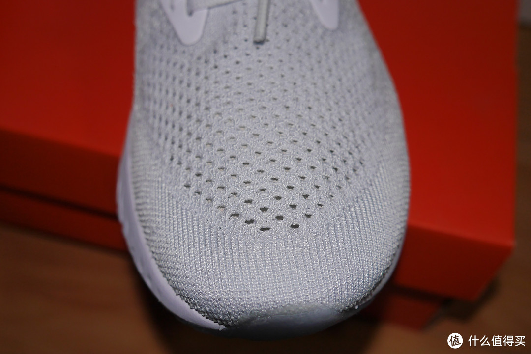 以爱之名：Nike 耐克 Epic React Flyknit 跑鞋开箱