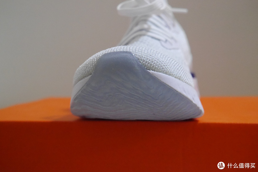 以爱之名：Nike 耐克 Epic React Flyknit 跑鞋开箱