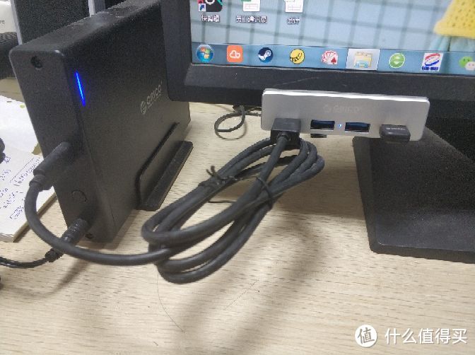 小巧不占地方的分线器——Orico 奥睿科 USB3.0卡扣集线器