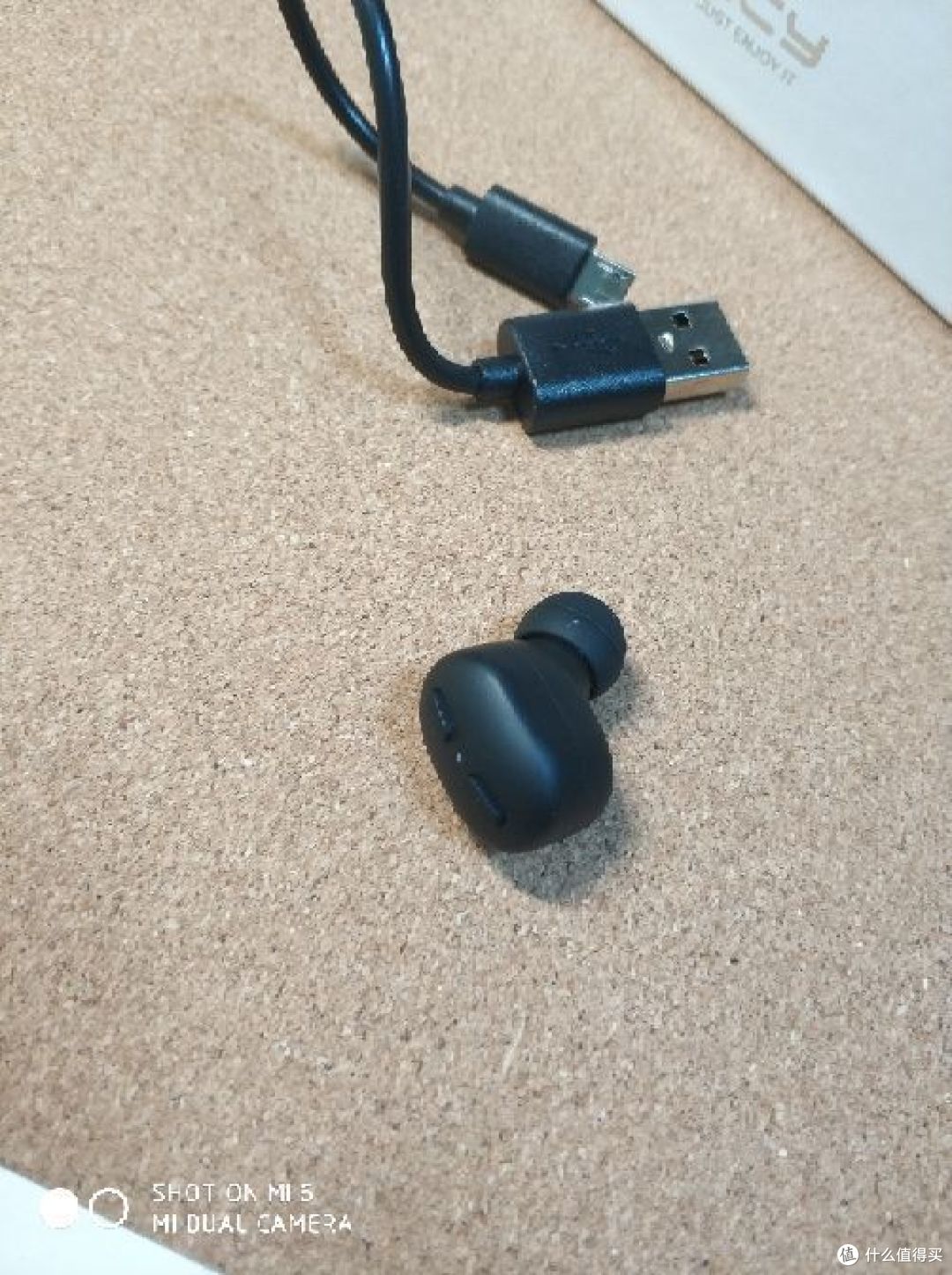 QCY的新耳机。。。T1 mini开箱