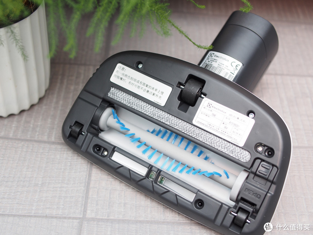 家庭清洁工具如何选择——伊莱克斯 PURE F9 无线吸尘器使用感悟