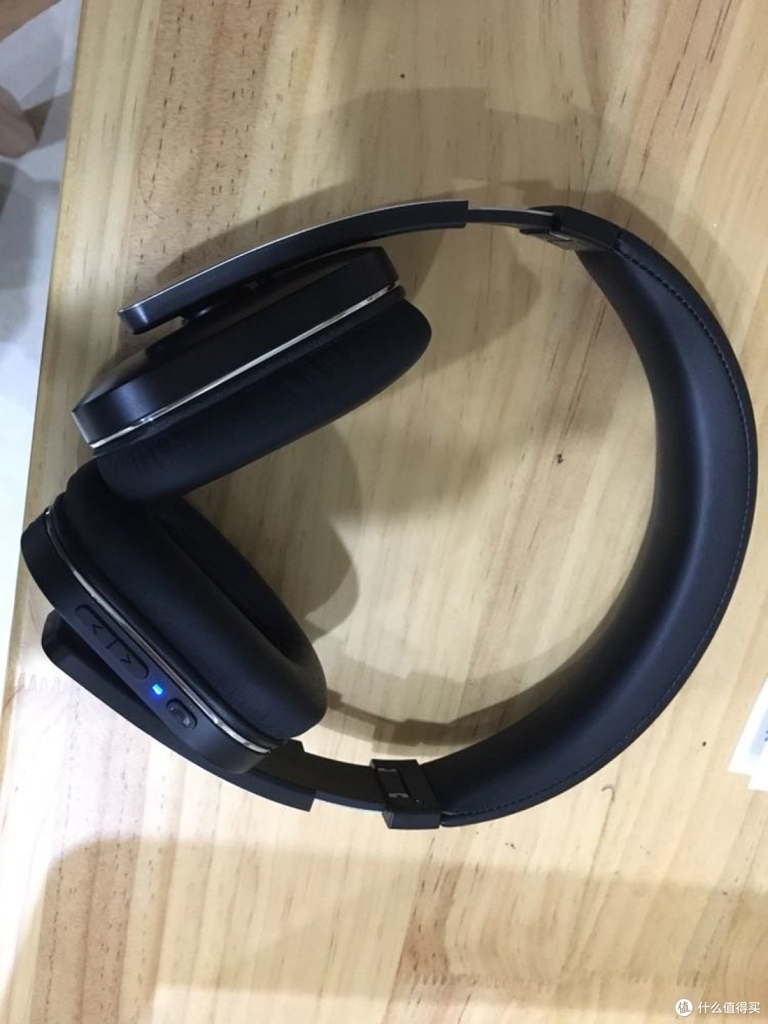 漫步者w845nb蓝牙主动降噪立体声耳机开箱轻测