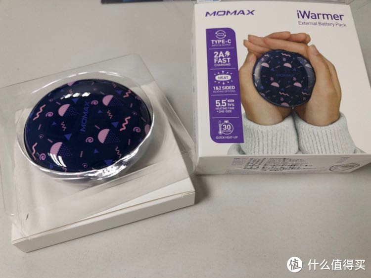 专属暖情人的小礼物 MOMAX iWarmer 移动电源暖手宝