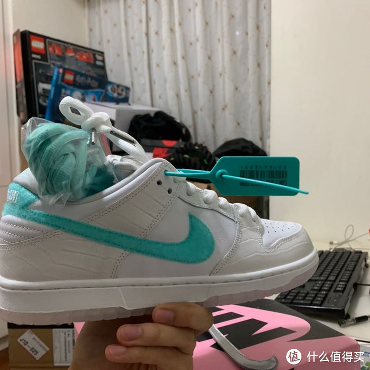 秋冬买了一双夏天的鞋dunk sb low钻石联名