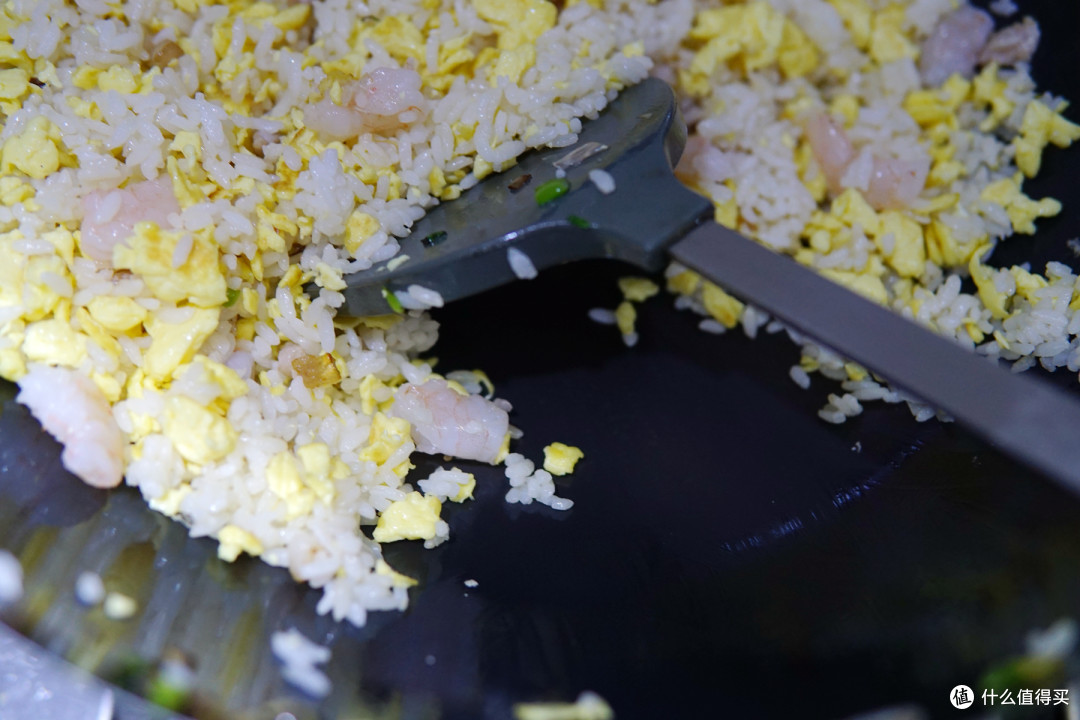 极铁锅炒米饭