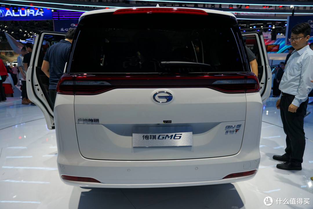 全新宝马X5、奥迪e-tron、传祺GM6……小小值为你盘点广州车展10款重磅SUV和1款MPV！