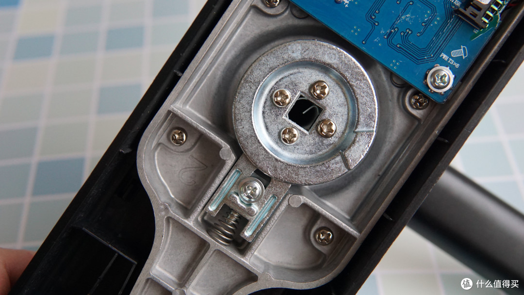 一波三折,终于成功安装上schlage西勒奇q6201智能锁!