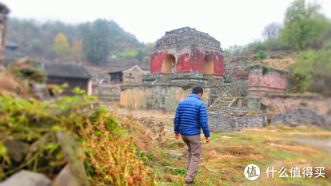 ​山就在那里，总有一段旅程满怀温暖—单人徒步探寻武当五龙宫祈福爱的人