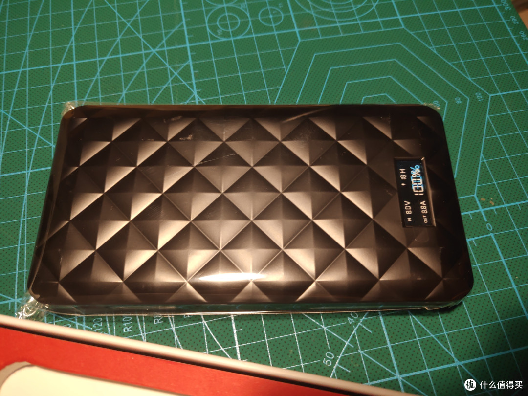 出行只带一个充电器爱沃克终结者2移动电源双向快充两个月使用体验