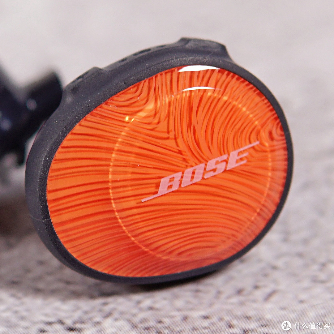 真无线，真自由： BOSE SoundSport Free 蓝牙耳机