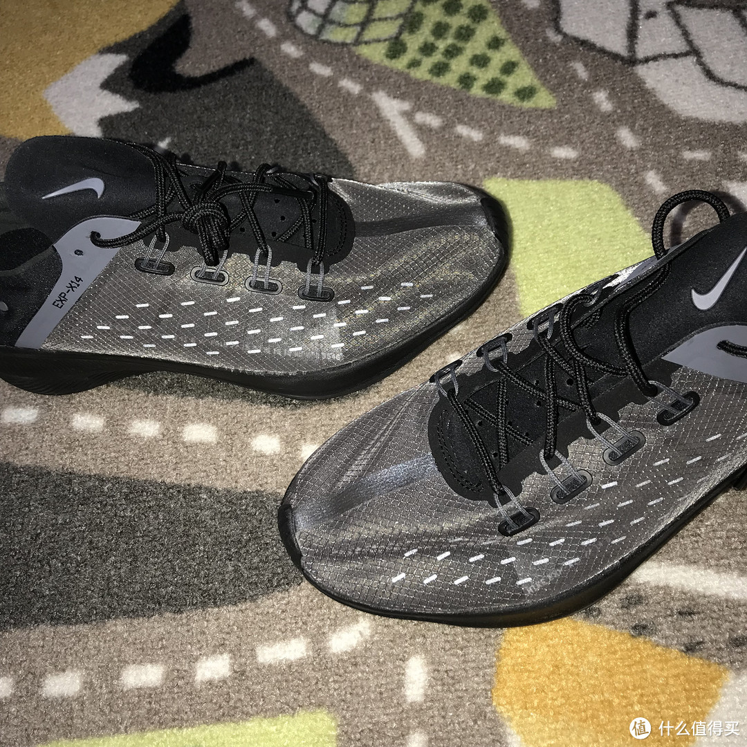 React真赞！NIKE EXP-X14休闲鞋