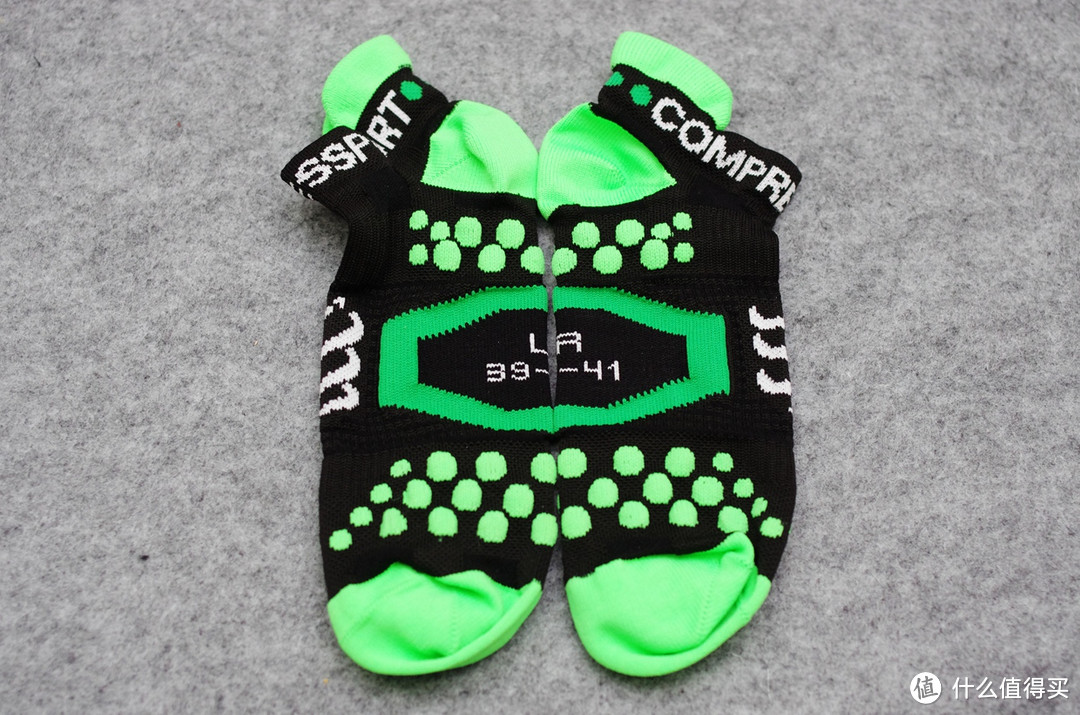 不买鞋改买袜子了—COMPRESSPORT V2.1 3D豆 运动袜