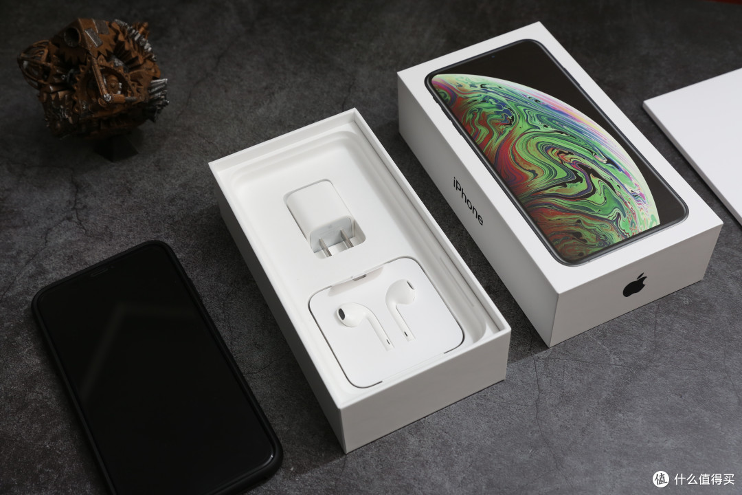 说出来你可能不信,我买了个iPhone XS Max,现金流还是正的
