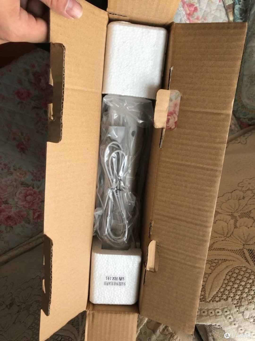 第一个开箱,网易智造马桶盖