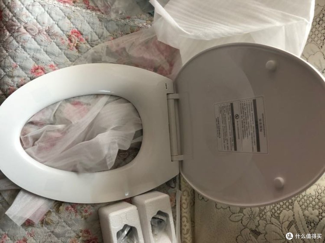 第一个开箱,网易智造马桶盖