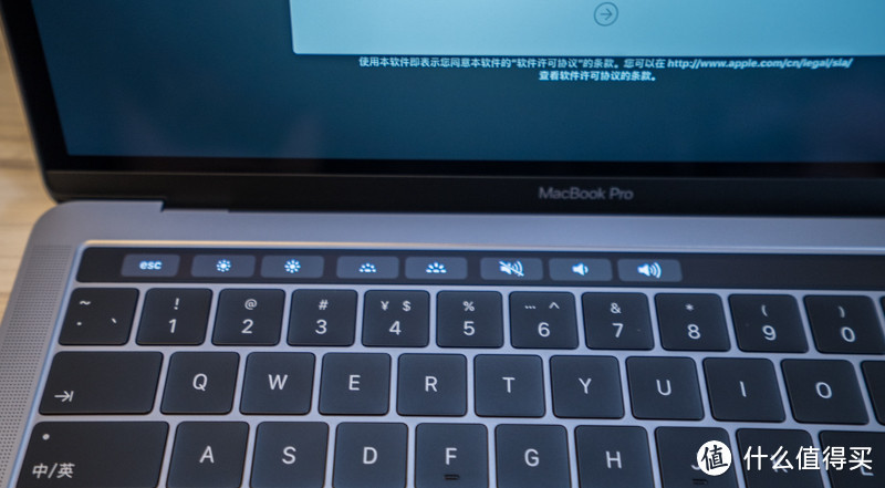 告别笨重的小黑，迎接新的小灰：2018款 MacBook Pro 13.3英寸笔记本电脑晒单