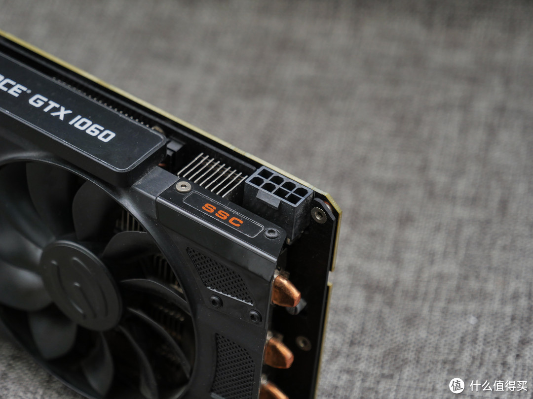 北极星又双叒出新——Xfx RX590 肥宅版对比测试