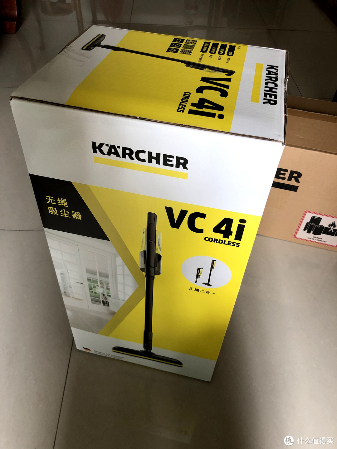 无线吸尘器入门好选择 500块买个德国的吸尘器的优缺点 KARCHER