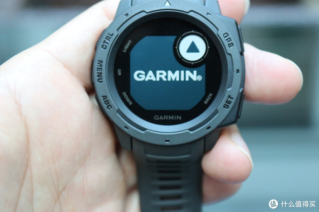 实用、耐操、硬核——Garmin 佳明 Instinct本能，一款直男向户外手表