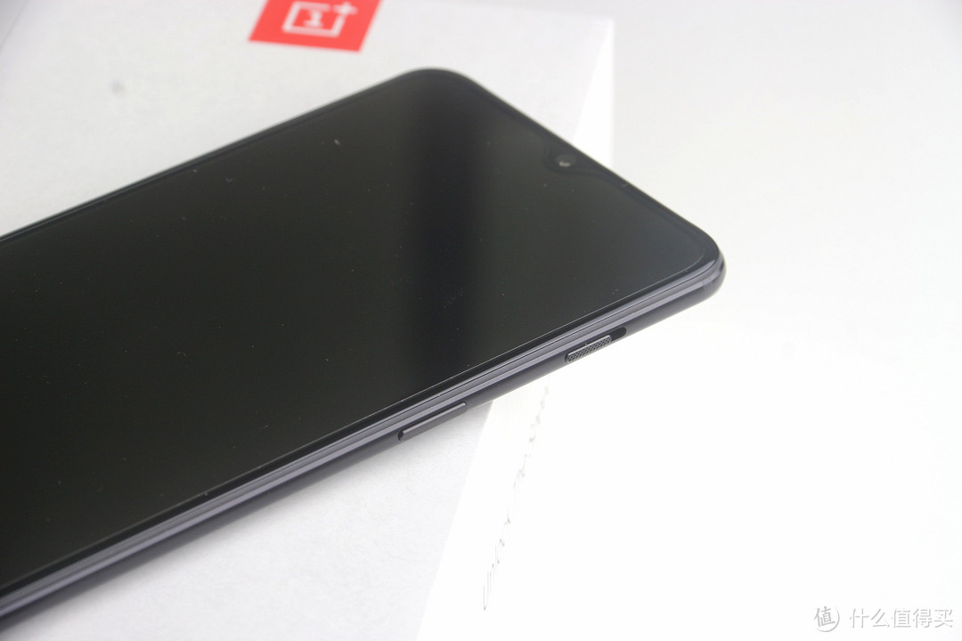 对于手机超级小白来说，这款手机好用吗？一加 OnePlus 6T 智能手机众测报告