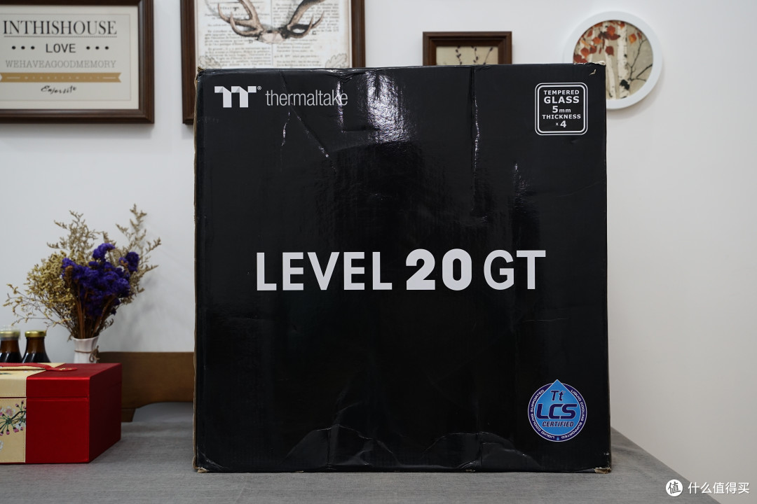 诚意满满——Thermaltake Level 20 GT 周年纪念款 机箱