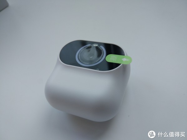 图13  小默相机特写1
