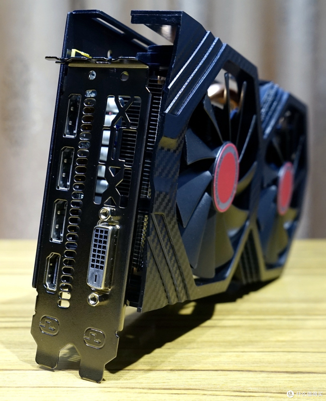 请暂时忘掉光线追踪——XFX讯景RX 590 8G 黑狼版显卡入手开箱及详测
