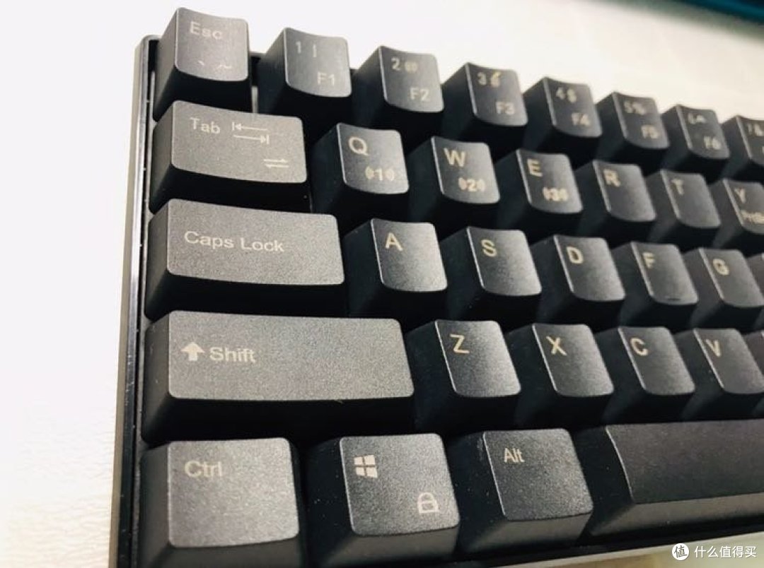 体验机械的快感—GANSS 高斯 ALT61 键盘 开箱