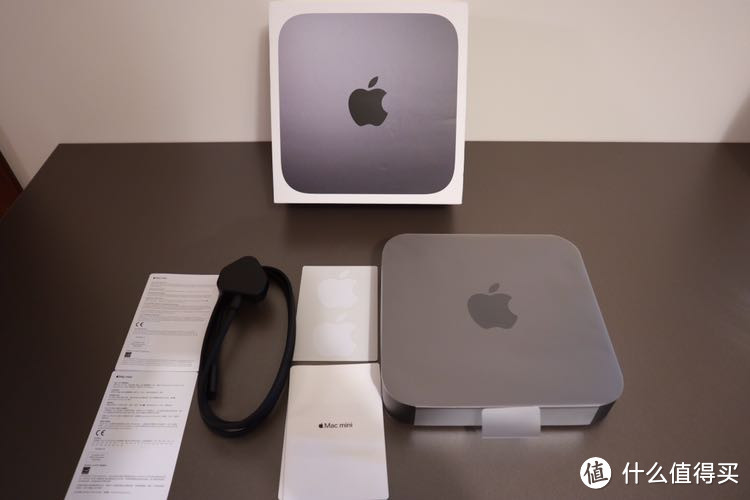 Mac Mini 2018 i5 开箱及简单上手