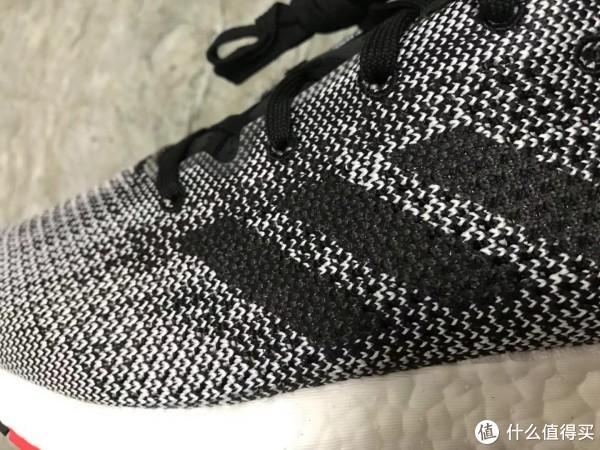 细节1：好像叫什么CIRCULAR KNIT编织鞋面