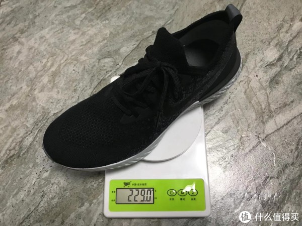 重量：应该属于轻量哒