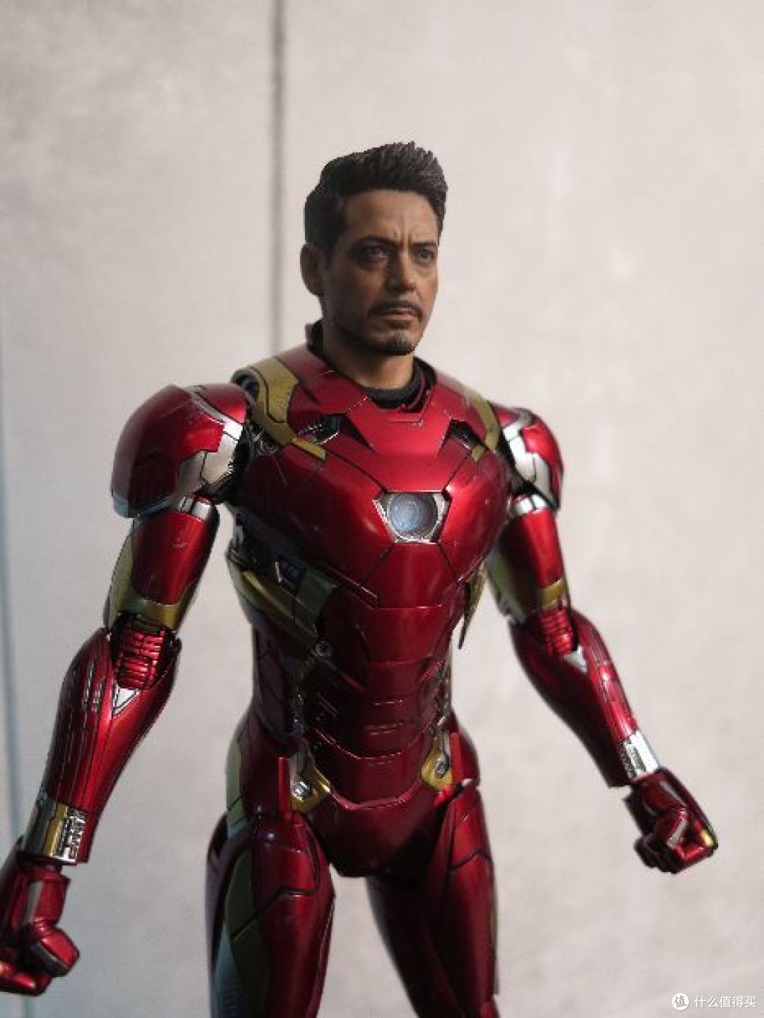 把玩的乐趣篇一hottoys合金压铸钢铁侠mark46