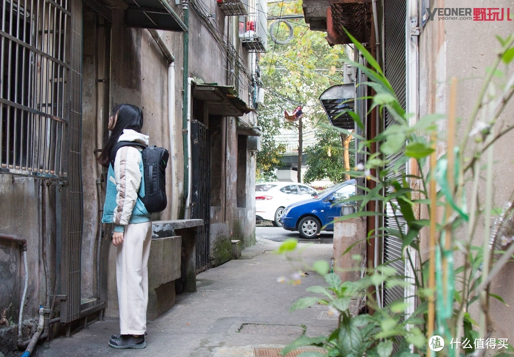 颜值不俗，面料三防，2018年摄影女孩的刚需最佳选择！