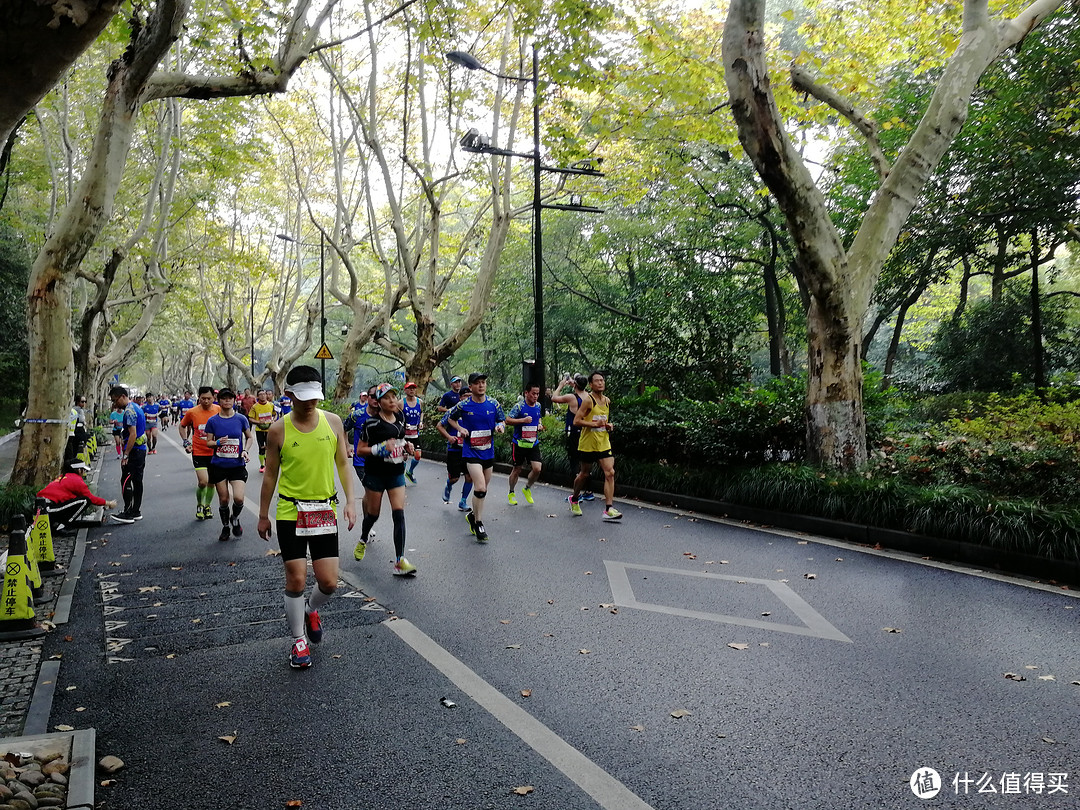 跑过风景跑过你—2018.11.4杭州马拉松