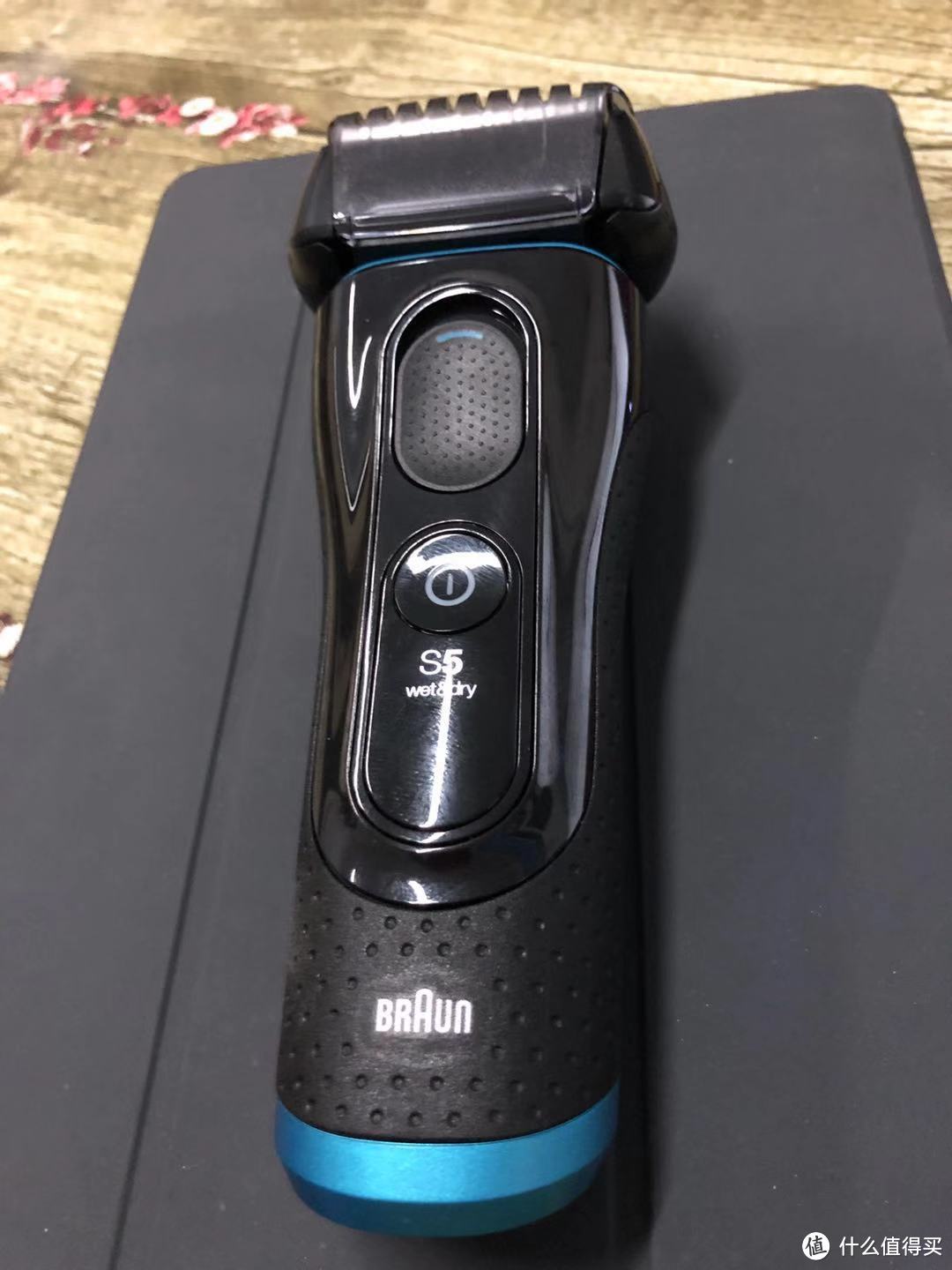 braun博朗电动剃须刀5系5040s使用体验