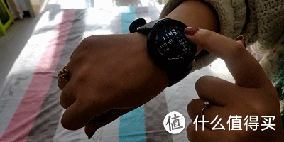 「超逸酷玩」AMAZFIT智能手表支持电话和小爱智能语音