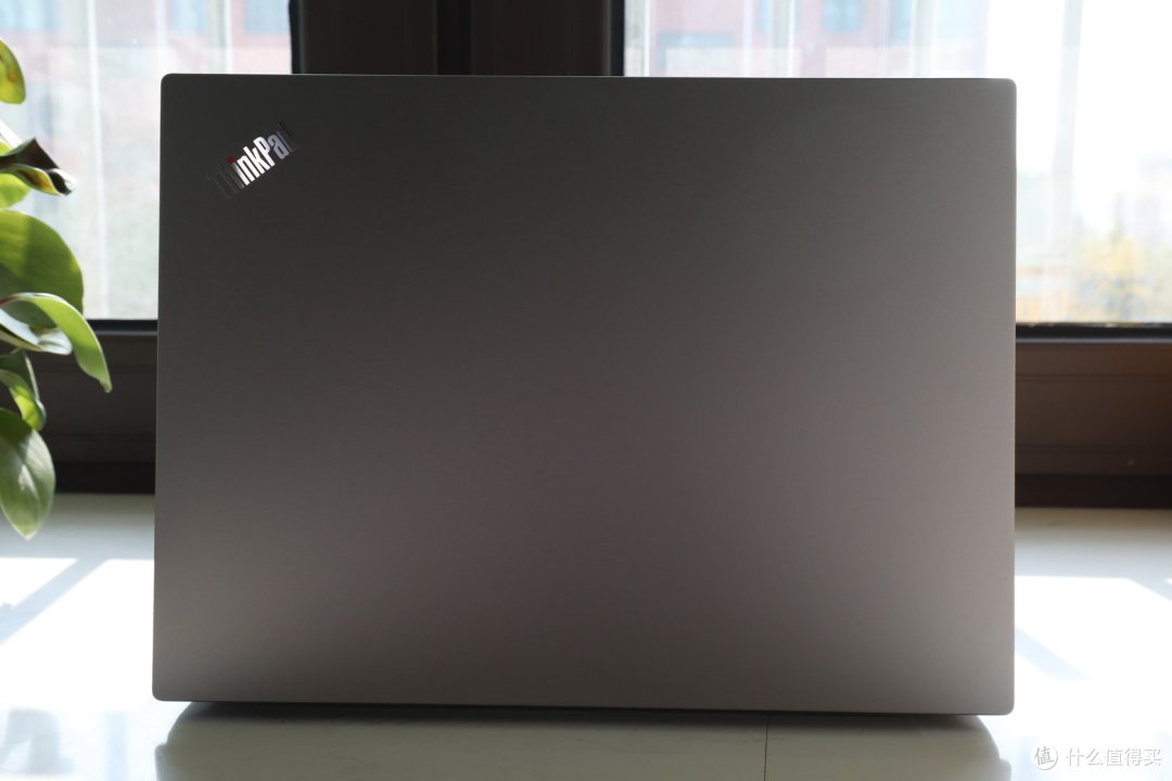 小黑本的新升级 ThinkPad“翼”480开箱评测