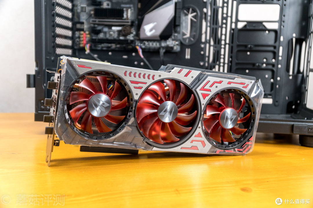 用料足斤足量、空间巨大且利用灵活——Tt(Thermaltake)Level 20 GT 黑色 全塔机箱