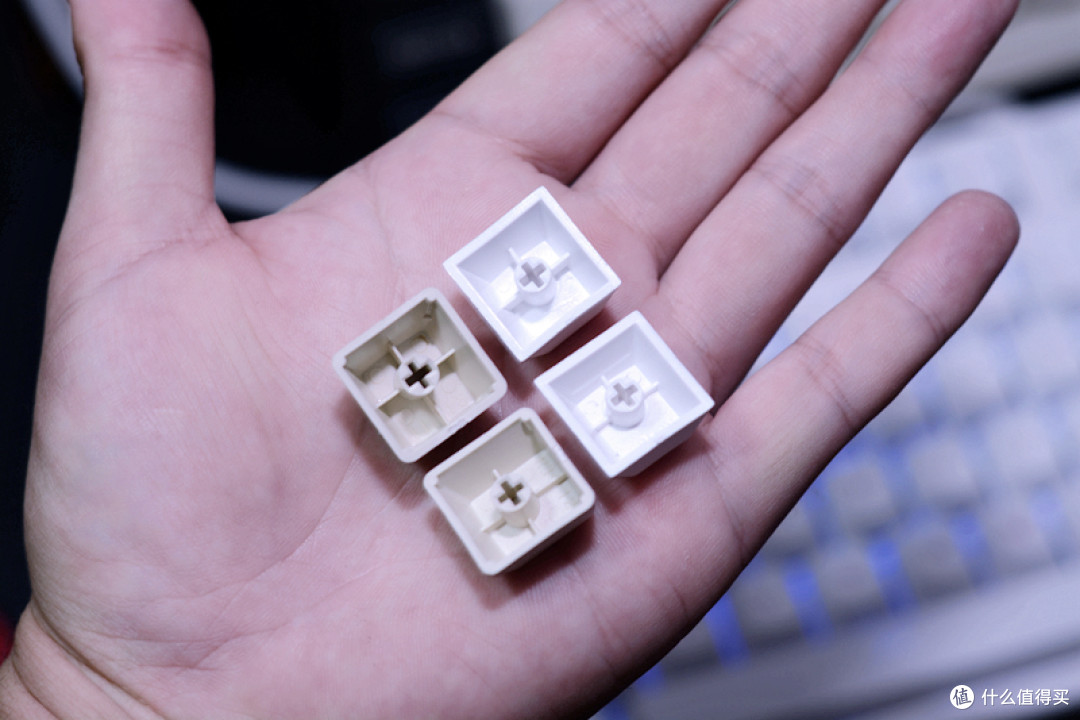 玩CSGO?不存在的,当赛睿APEX M260遇见小猪佩奇