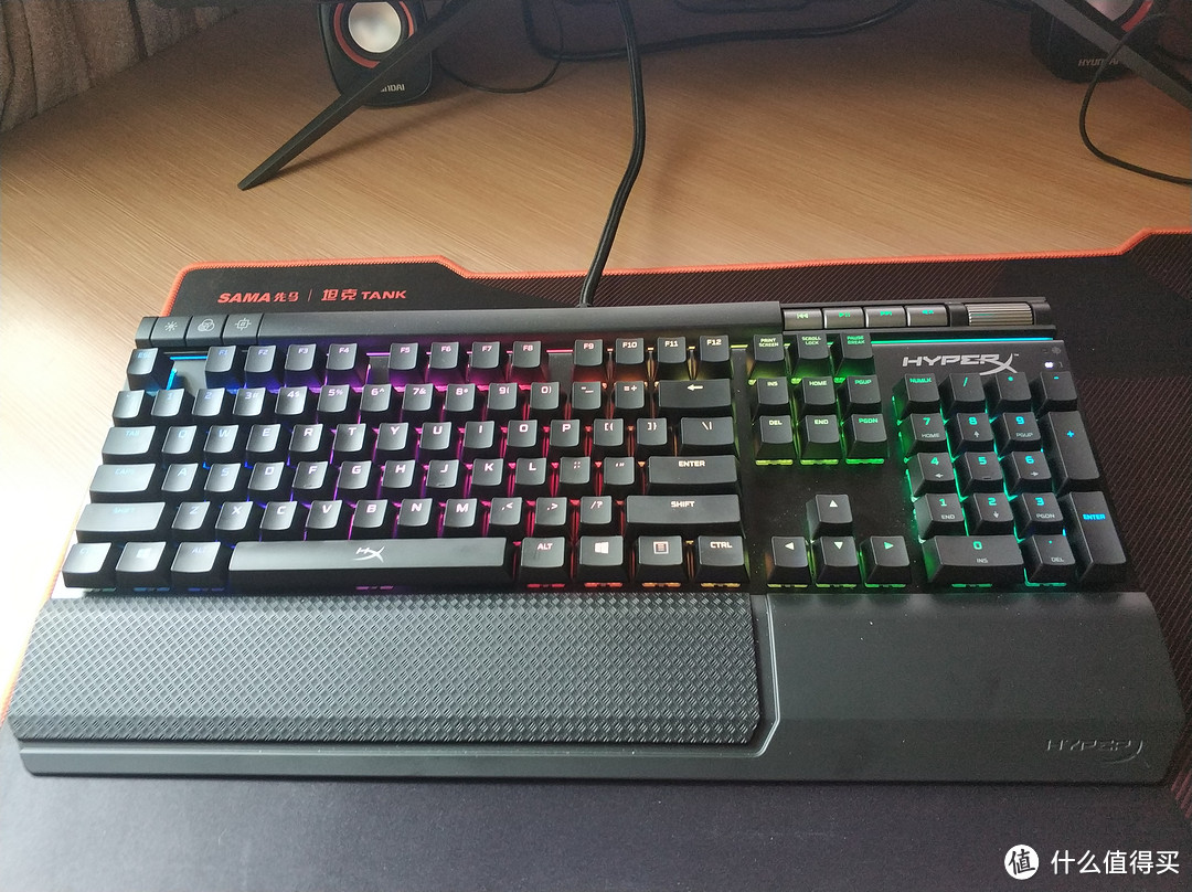 金士顿HyperX 精英版RGB